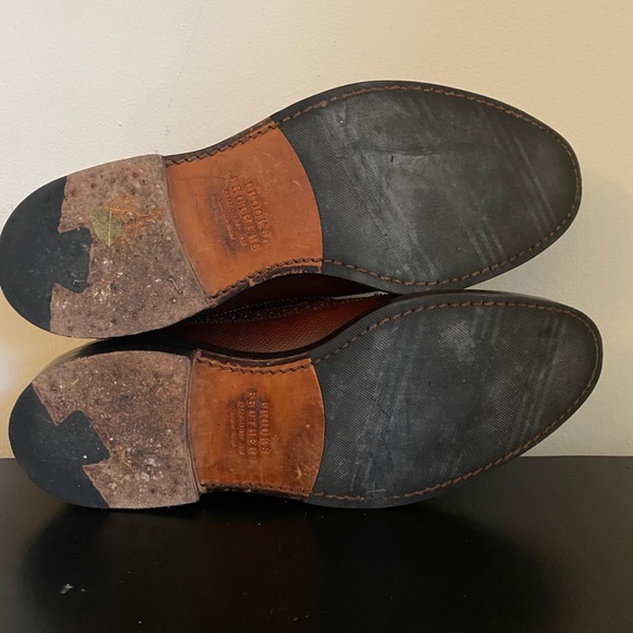 Brooks Brothers Wing Tips - Picture 5 of 7